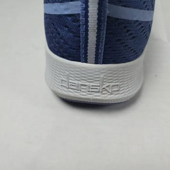 Dansko Sky Blue Mesh Laceup Lightweight Comfort Walking Sneakers Size EU 40 US 9 - Picture 11 of 12